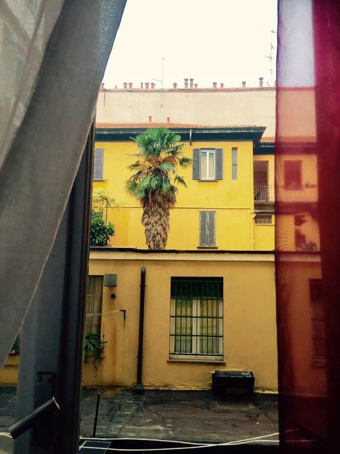 Joy House -Central City Near Metro Arco Della Pace Brera-Entire Apartment Perfect For Work & Play, Nightlife With Ac & Fast Wifi Welcome To The Cool Joy House! Милан Экстерьер фото